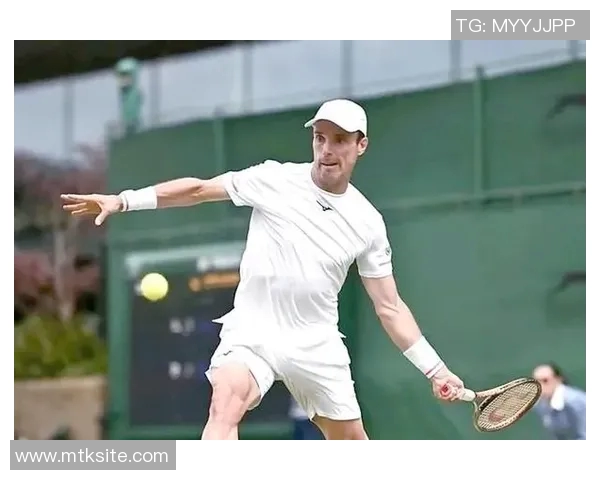 杭州网球队创新高网球配合排名再创佳绩引发关注 杭州网球队创新高网球配合排名再创佳绩引发关注